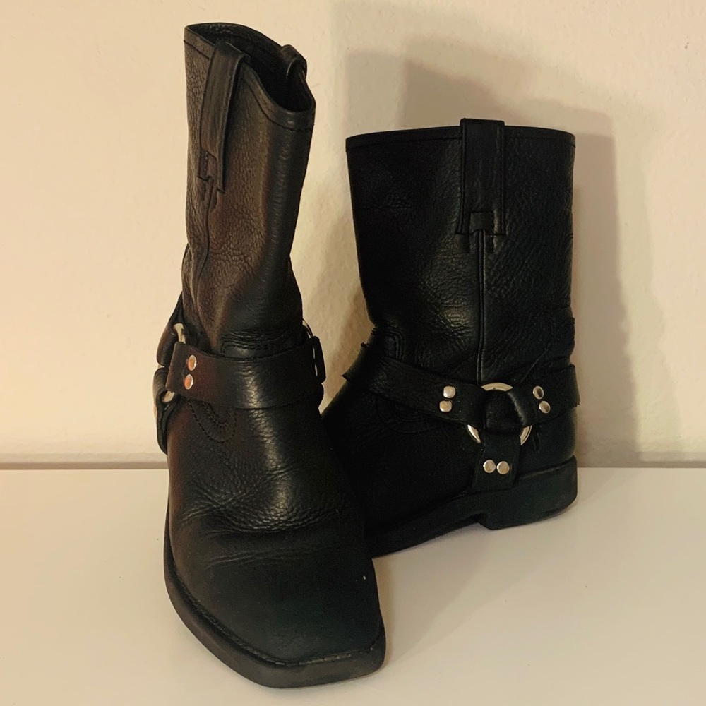 Frye boot